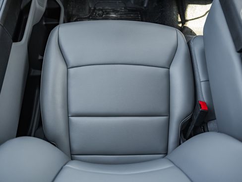 New 2026 Ford F450 XL w/ XL Chrome Package image 38