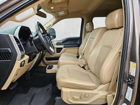 Used 2019 Ford F250 Lariat image 17