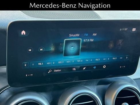 Used 2022 Mercedes-Benz GLC 300 image 21