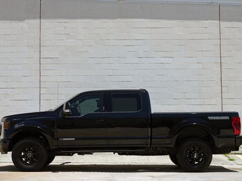 Used 2021 Ford F250 Lariat AWD/4WD image 9