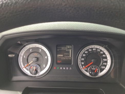 Used 2015 RAM 1500 Tradesman w/ Popular Equipment Group AWD/4WD image 17