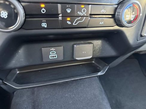 Used 2024 Ford F250 XLT w/ Snow Plow Prep Package image 32