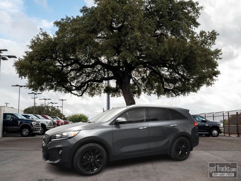 Used 2020 Kia Sorento EX FWD image 1