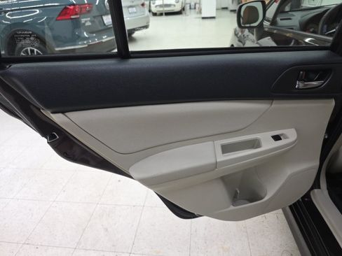 Used 2013 Subaru Impreza 2.0i Sport Premium AWD/4WD image 13