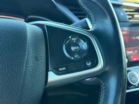 Used 2020 Honda Civic Sport image 11