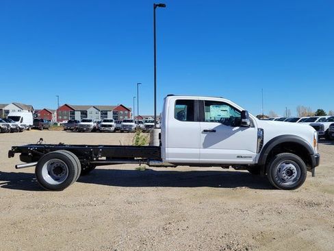 New 2026 Ford F550 4x4 SuperCab Super Duty image 2