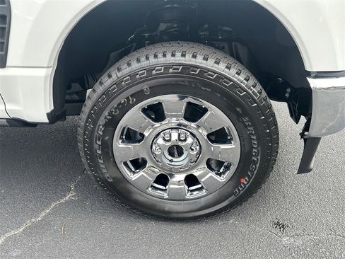 New 2026 Ford F250 King Ranch w/ Chrome Package image 11