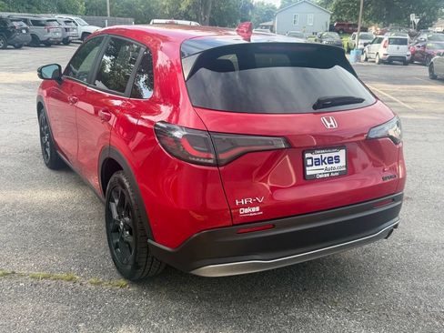 Used 2024 Honda HR-V Sport image 5