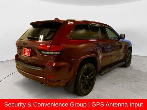 Used 2019 Jeep Grand Cherokee Altitude image 6