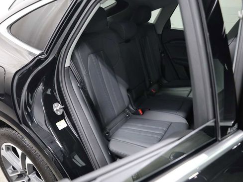 Certified 2025 Audi Q5 Prestige image 35