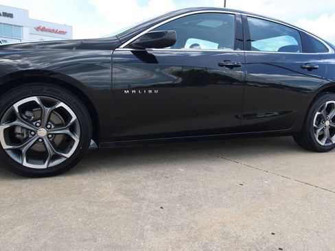 Used 2024 Chevrolet Malibu LT FWD image 10