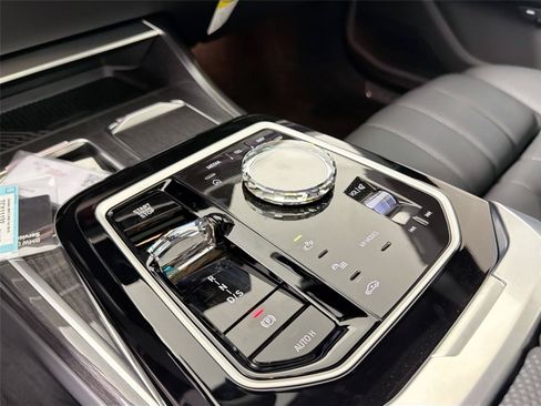 New 2026 BMW 750e xDrive w/ Executive Package AWD/4WD image 16