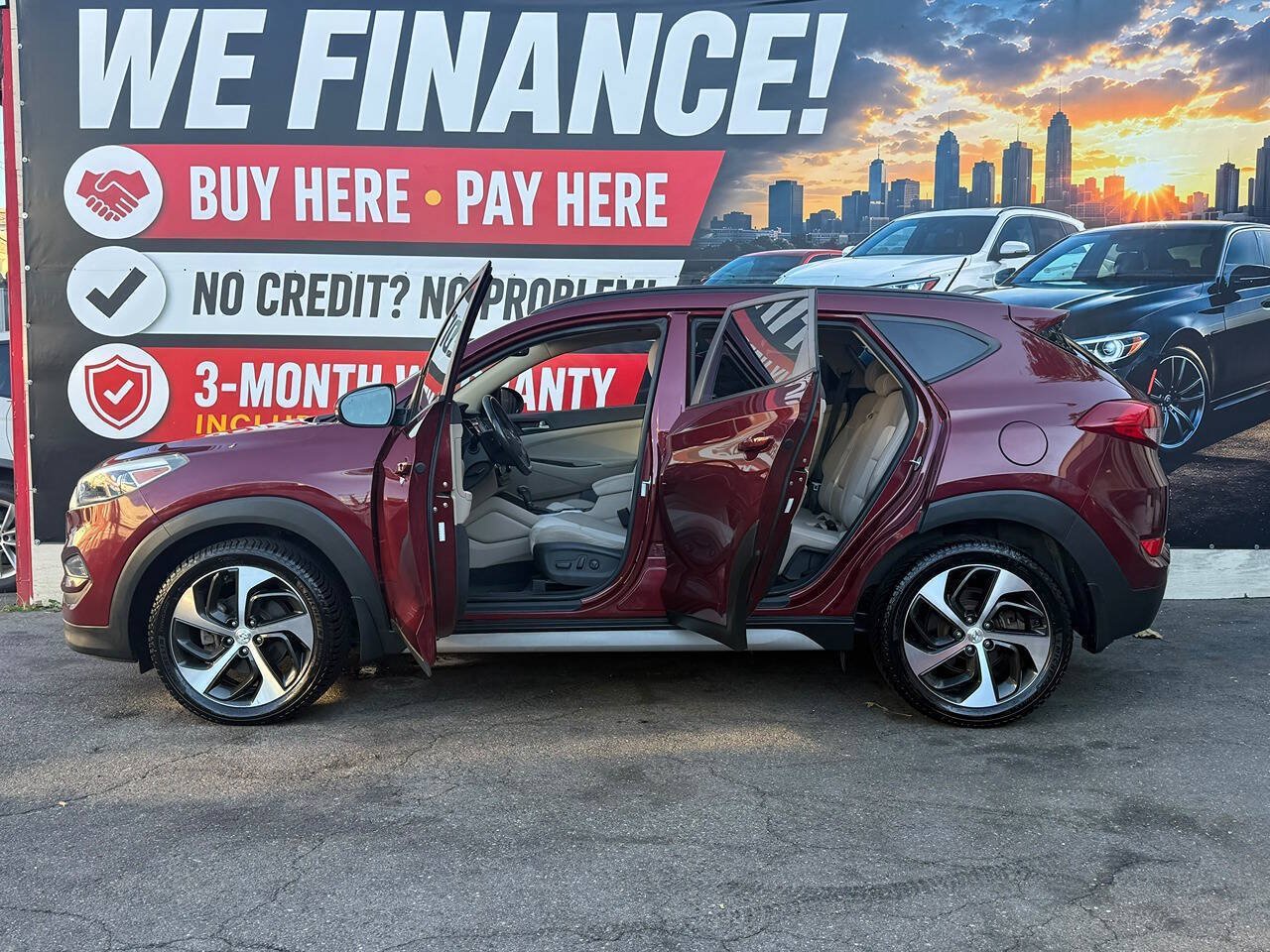 Used 2017 Hyundai Tucson Value AWD/4WD image 10