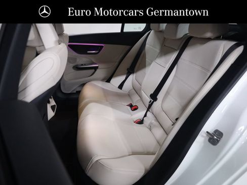 Used 2026 Mercedes-Benz C 300 4MATIC Sedan image 34