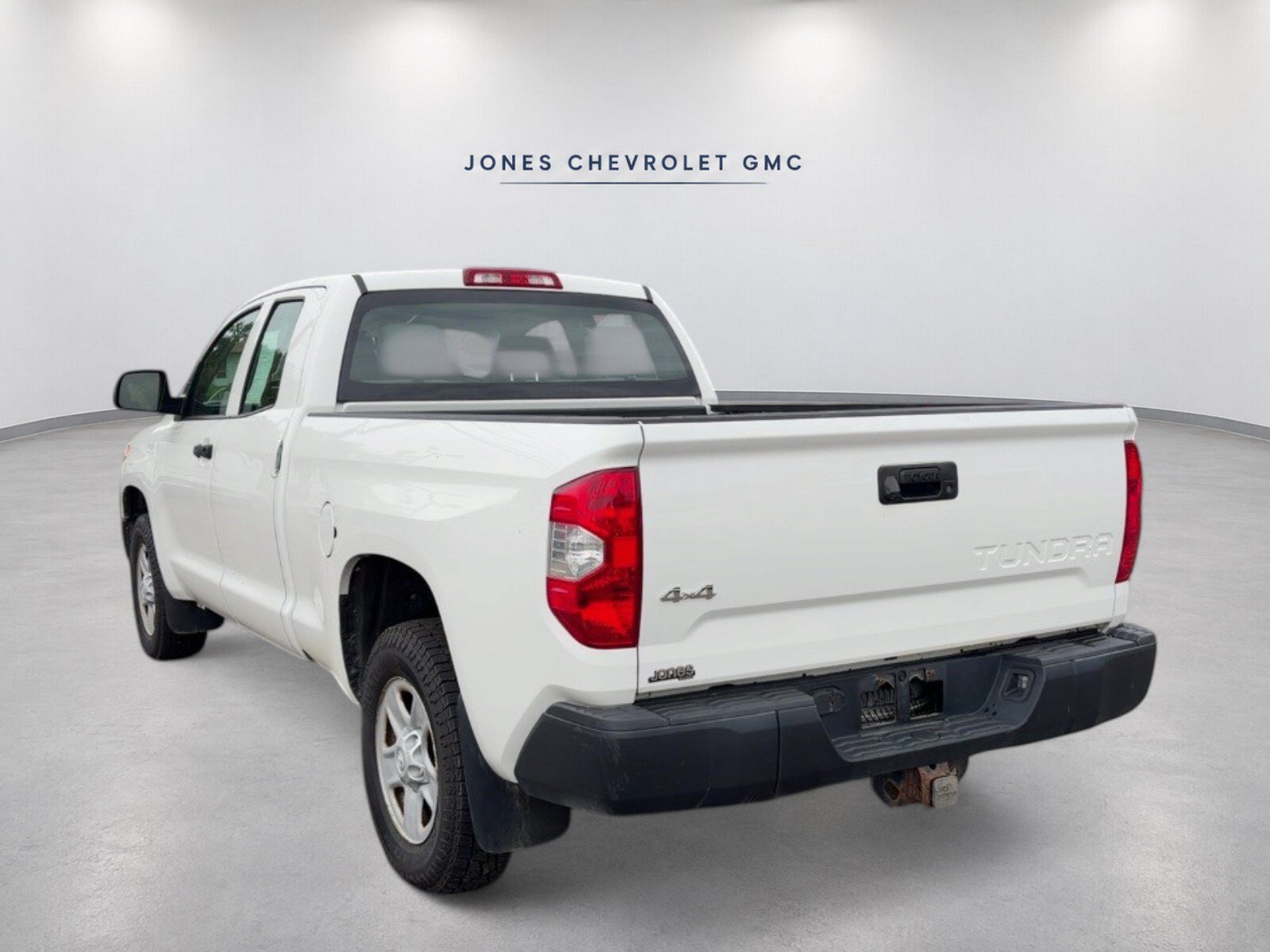 Used 2017 Toyota Tundra SR AWD/4WD image 6