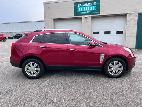 Used 2016 Cadillac SRX Luxury w/ Driver Awareness Package FWD image 2