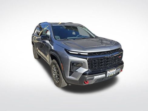 Used 2024 Chevrolet Traverse Z71 w/ LPO, Floor Liner Package image 5