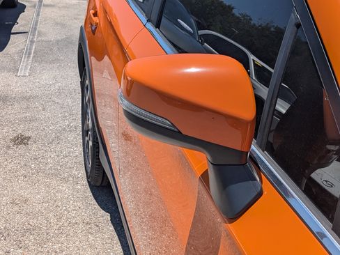 Used 2018 Subaru Crosstrek 2.0i Limited AWD/4WD image 12