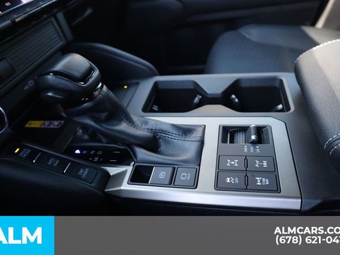 Used 2024 Toyota Land Cruiser image 40