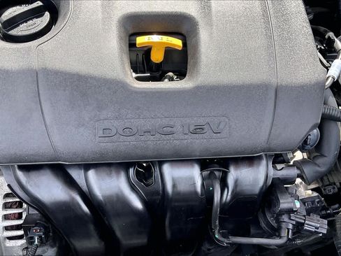 Used 2024 Kia Soul LX w/ Option Group 015 FWD image 30