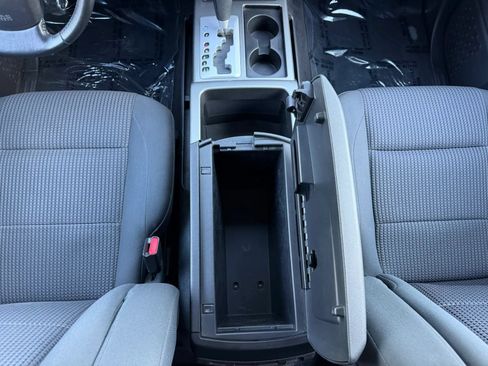 Used 2012 Nissan Titan SV w/ SV Value Truck Pkg RWD image 20