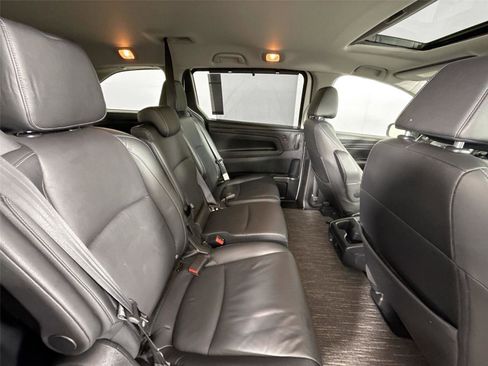 Used 2024 Honda Odyssey EX-L image 43