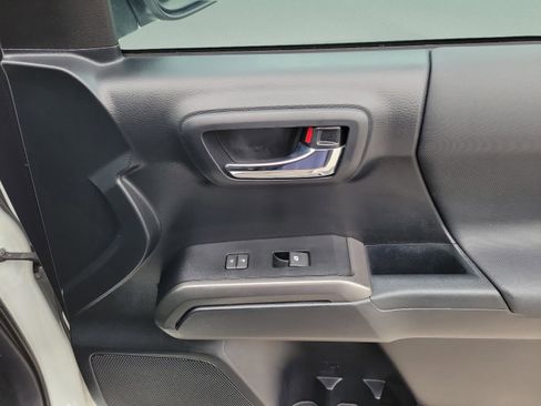 Used 2019 Toyota Tacoma TRD Pro image 21