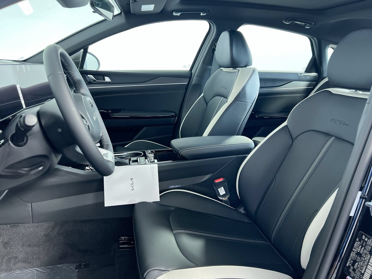 New 2026 Kia K5 GT-Line w/ GT-Line Premium Package FWD image 2