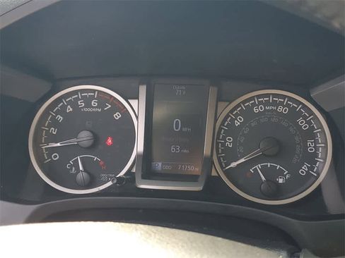 Used 2021 Toyota Tacoma SR5 image 24