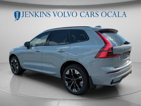 New 2026 Volvo XC60 B5 Plus AWD/4WD image 5