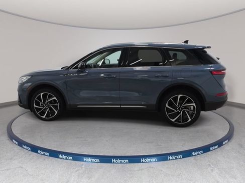 Certified 2024 Lincoln Corsair Reserve AWD/4WD image 8