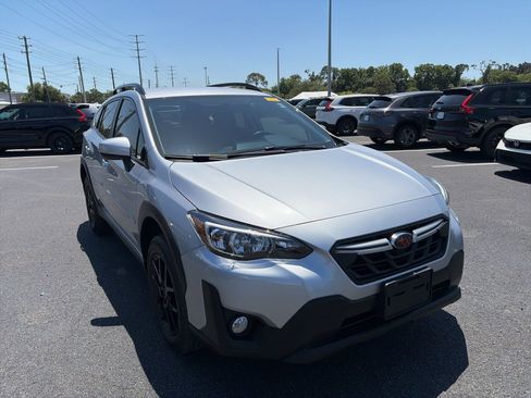 Used 2021 Subaru Crosstrek 2.0i Premium image 1