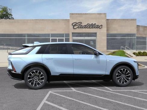 New 2026 Cadillac Lyriq Sport RWD image 5