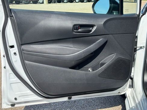 Used 2024 Toyota Corolla LE FWD image 24