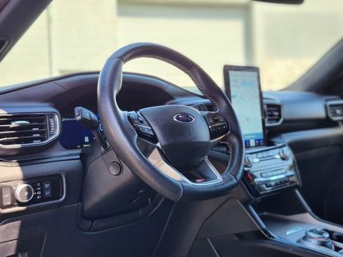 Used 2017 Ford Explorer Sport w/ Equipment Group 401A image 21