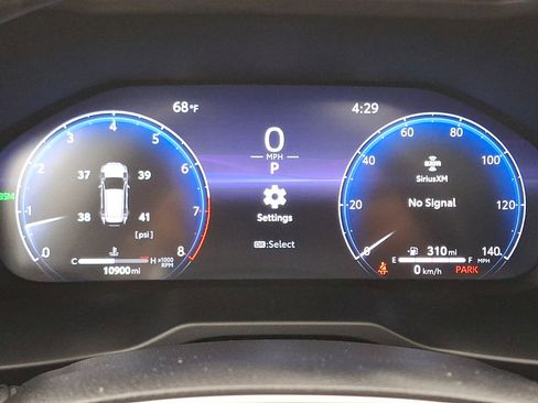 Used 2024 Toyota RAV4 Limited image 19