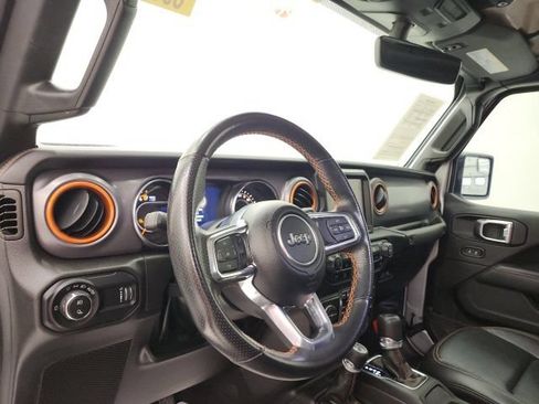 Used 2023 Jeep Gladiator Mojave w/ Trailer Tow Package AWD/4WD image 39
