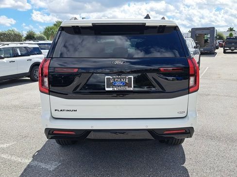 New 2025 Ford Expedition Platinum w/ Stealth Performance Package image 8