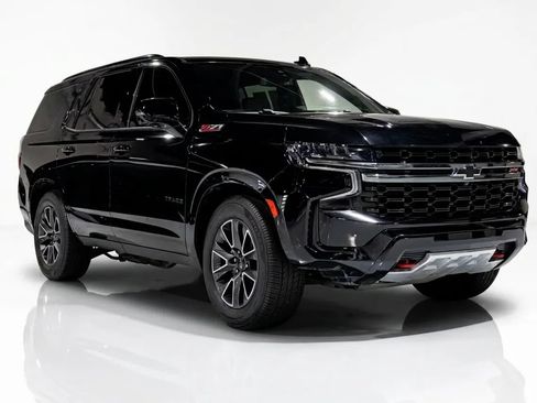 Used 2021 Chevrolet Tahoe Z71 w/ Z71 Off-Road Package AWD/4WD image 7
