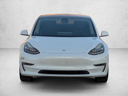 Used 2017 Tesla Model 3 Long Range image 2