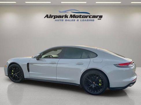 Used 2022 Porsche Panamera 4S image 38