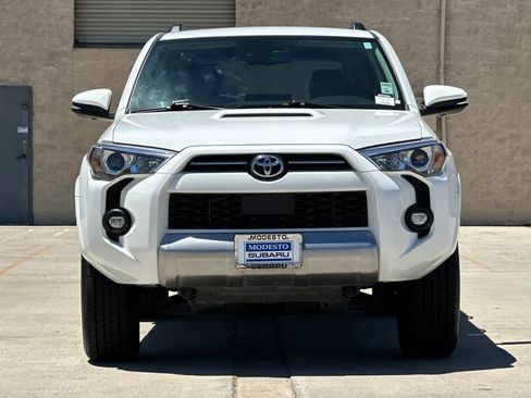 Used 2022 Toyota 4Runner TRD Off-Road Premium AWD/4WD image 8