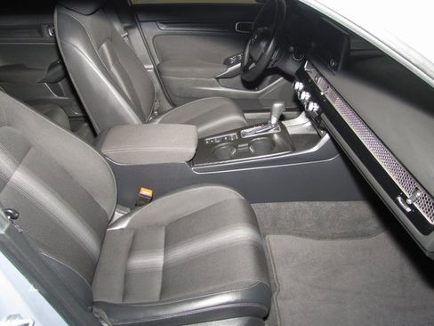 Certified 2024 Honda Civic Sport image 19