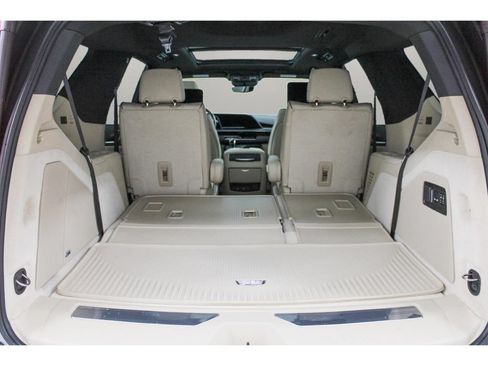 Used 2024 Cadillac Escalade Premium Luxury w/ LPO, Floor Liner Package AWD/4WD image 32
