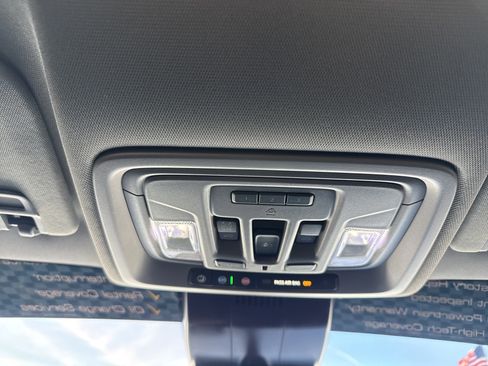 Used 2025 GMC Sierra 2500 Denali w/ Denali Reserve Package image 28