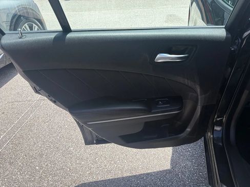Used 2023 Dodge Charger SXT RWD image 16