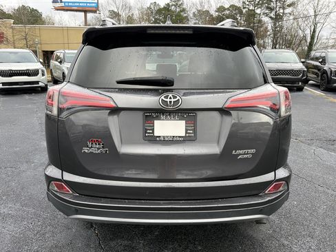 Used 2018 Toyota RAV4 Limited image 6