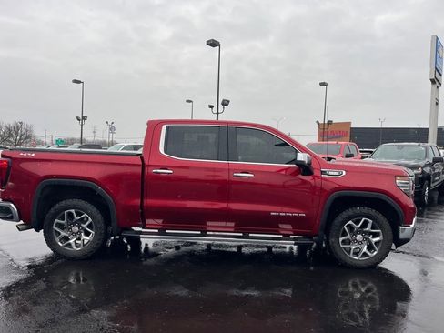 Used 2022 GMC Sierra 1500 SLT w/ Max Trailering Package image 6