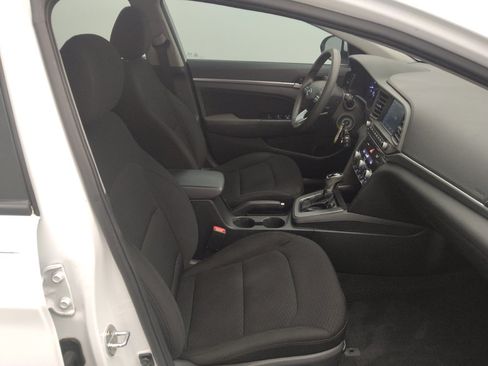 Used 2020 Hyundai Elantra SEL w/ Cargo Package (C1) FWD image 21