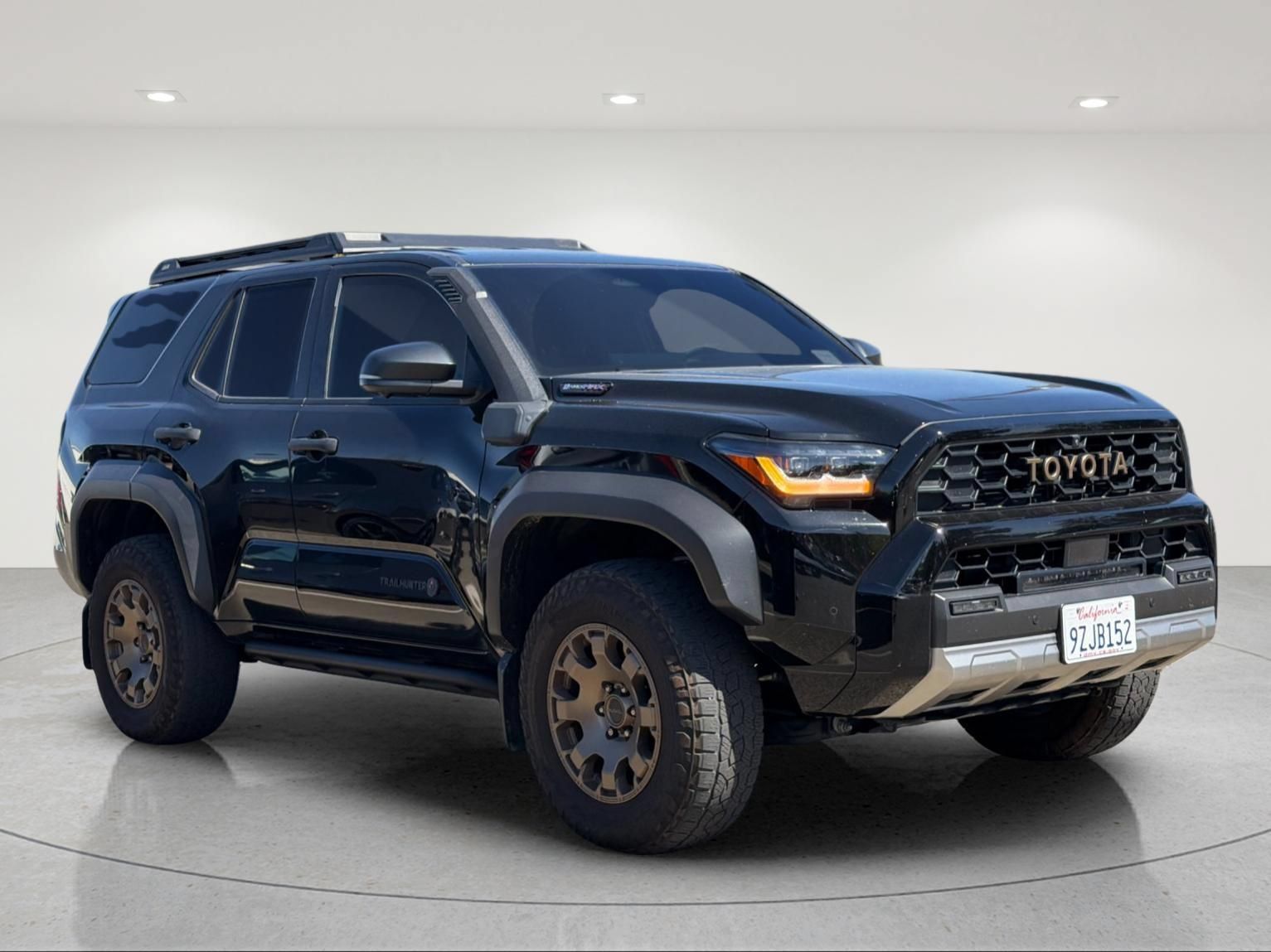 Used 2025 Toyota 4Runner Trailhunter AWD/4WD image 6